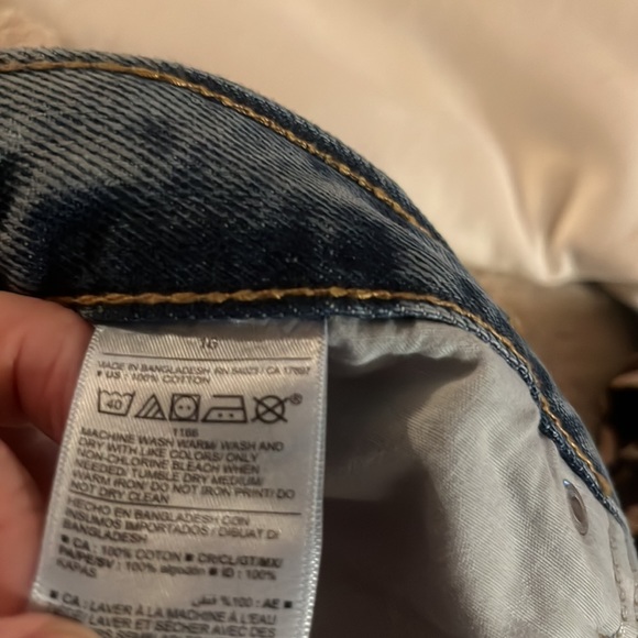 Old Navy Slouchy Taper Jeans! High Rise! BRAND NEW WITH TAGS! - Picture 6 of 6